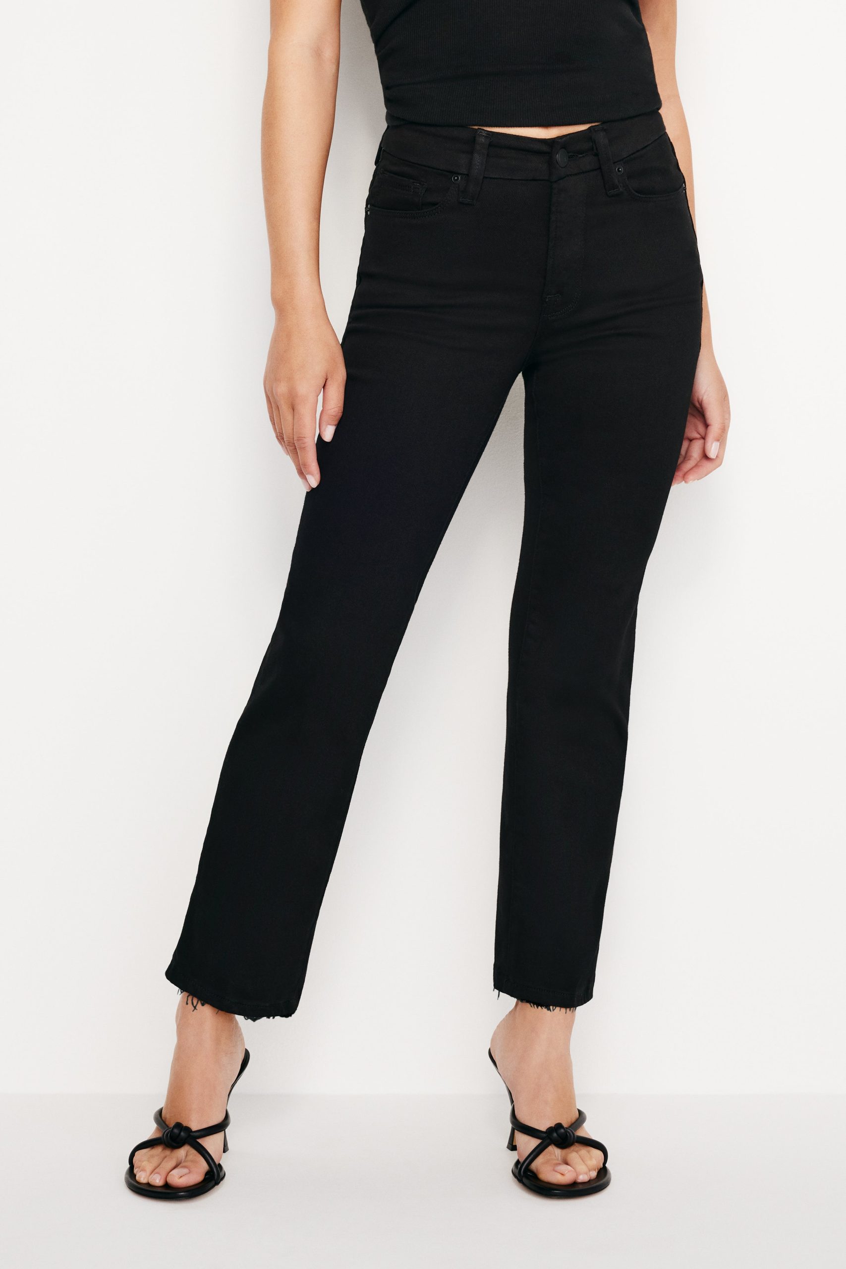 NEVER FADE GOOD PETITE STRAIGHT RAW HEM JEANS | BLACK - Image 2