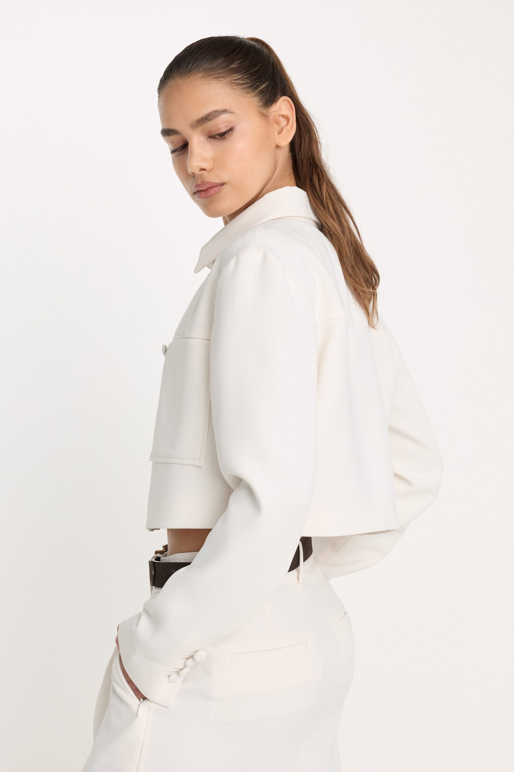 LUXE SUITING CROPPED JACKET | SOFT SHELL - Image 4