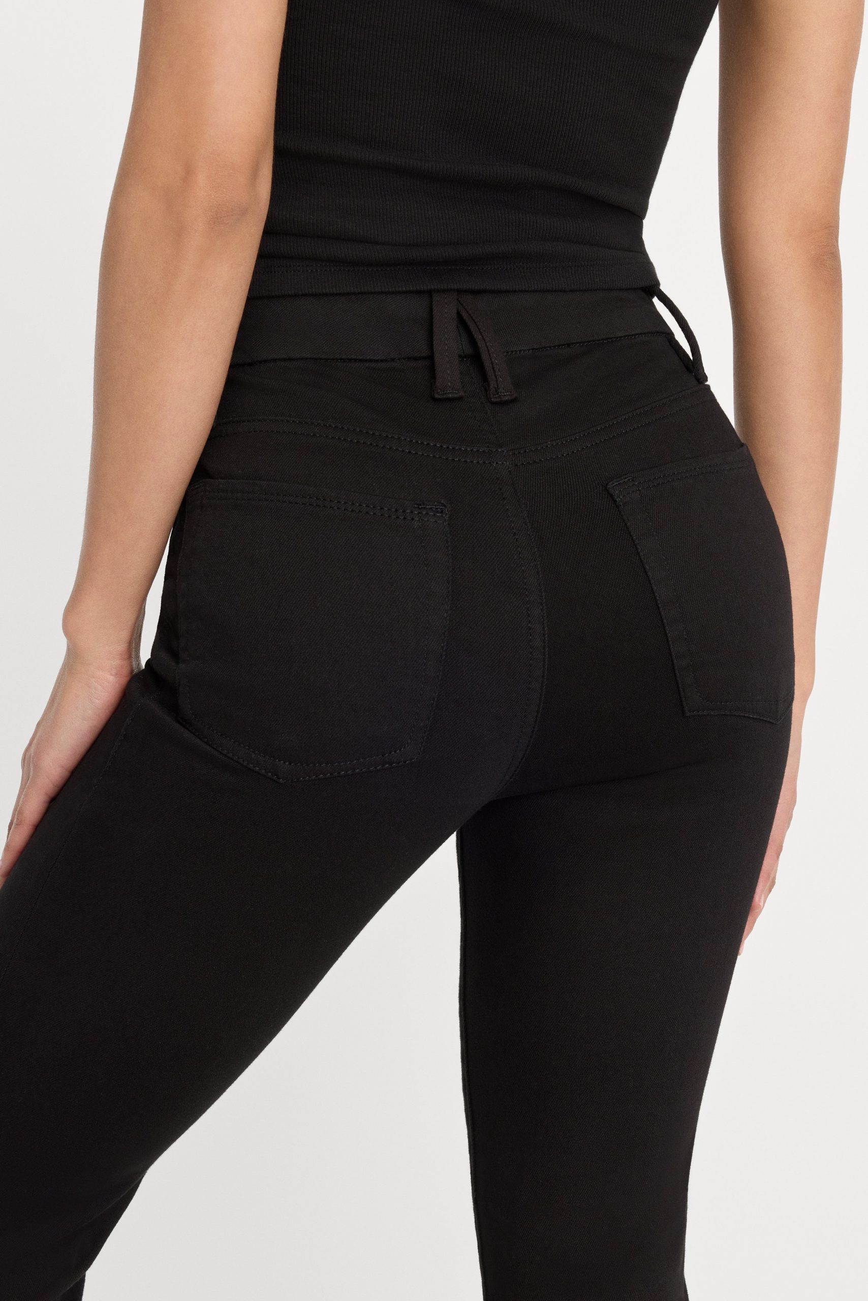 NEVER FADE GOOD LEGS FLARE JEANS | BLACK - Image 6