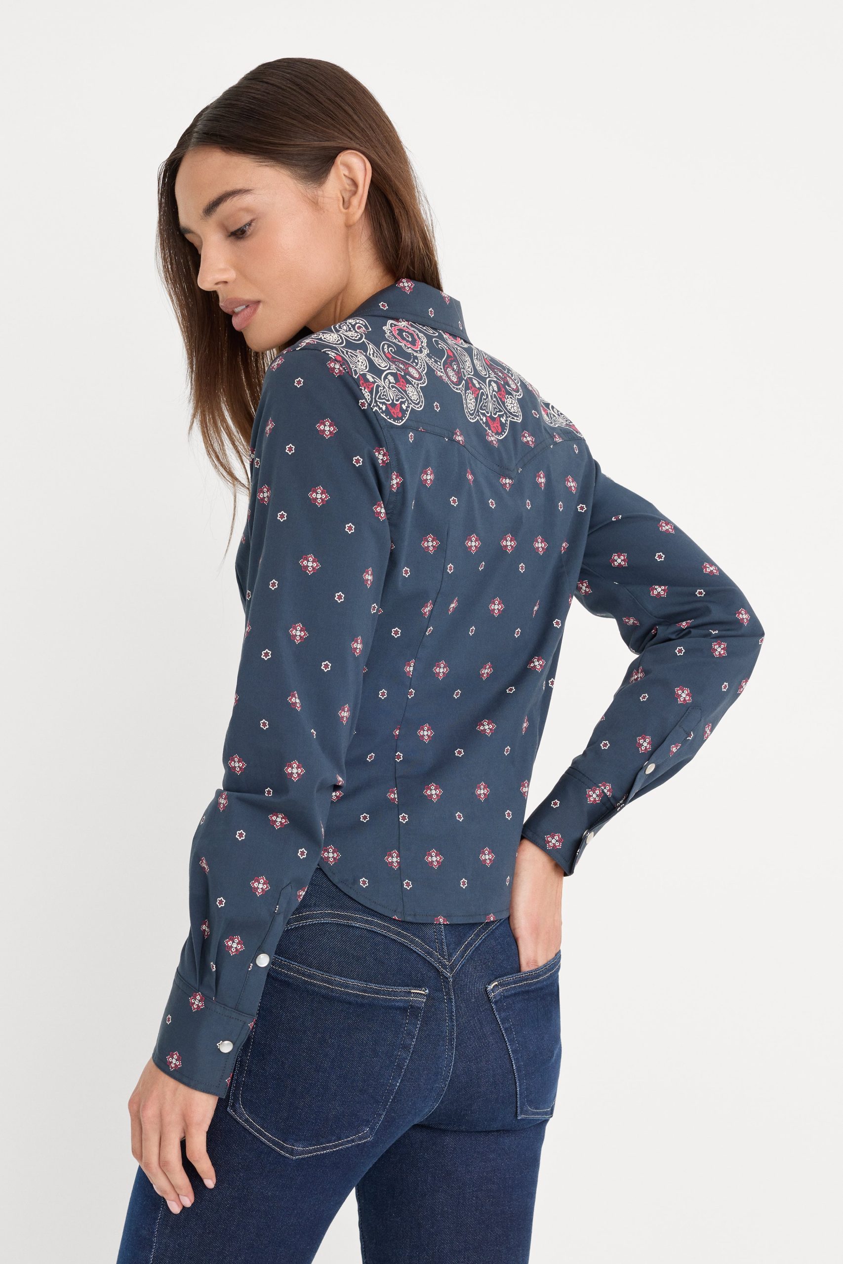 DOLLY TAILORED POPLIN SHIRT | NEW NAVY BANDANA PRINT - Image 4
