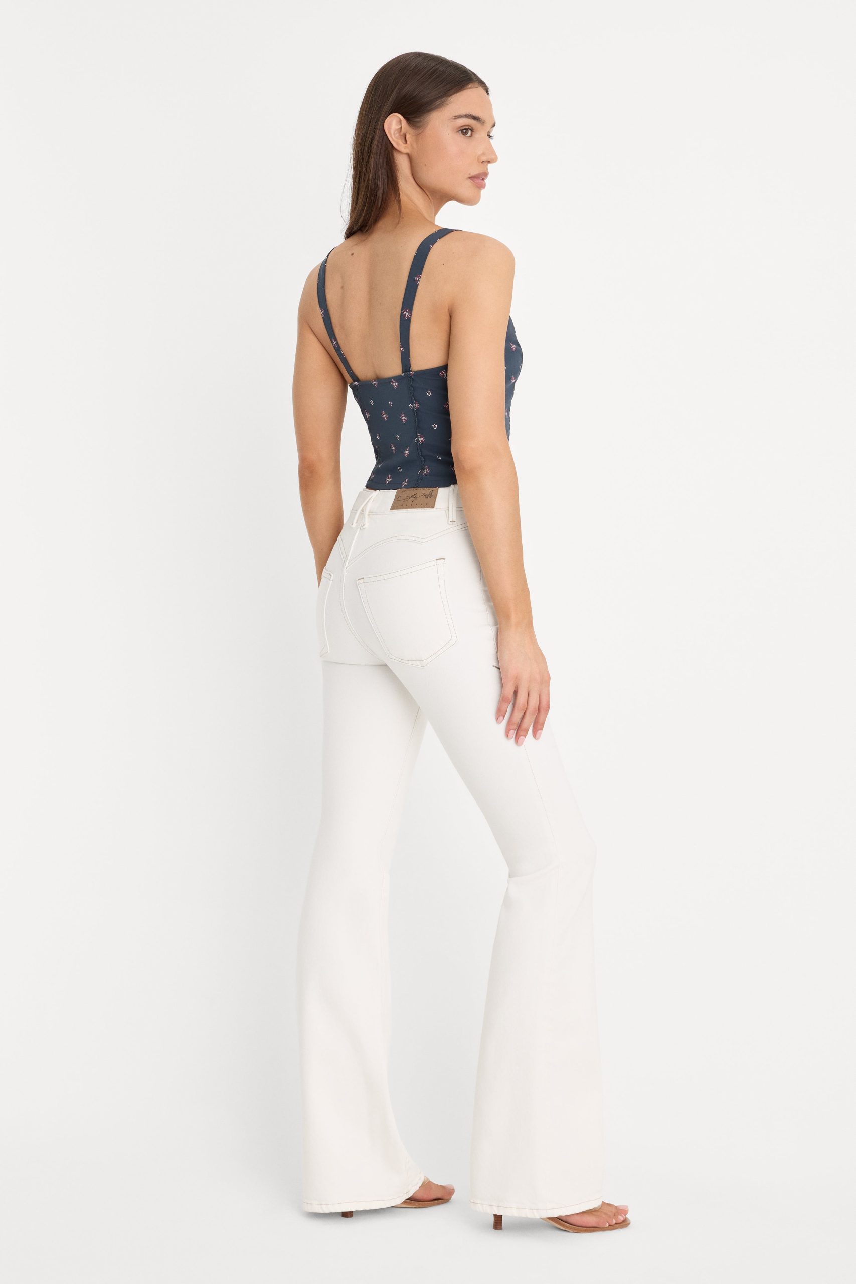 DOLLY JOLEANS GOOD LEGS FLARE JEANS | VINTAGE WHITE - Image 6