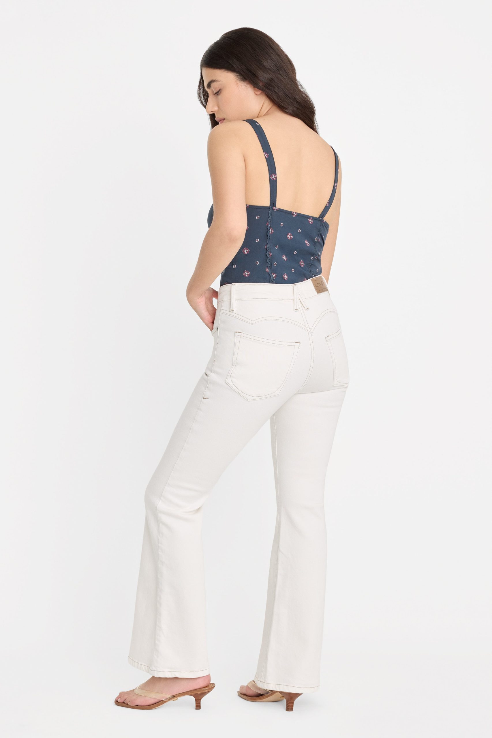 DOLLY JOLEANS PETITE FLARE JEANS | VINTAGE WHITE - Image 6