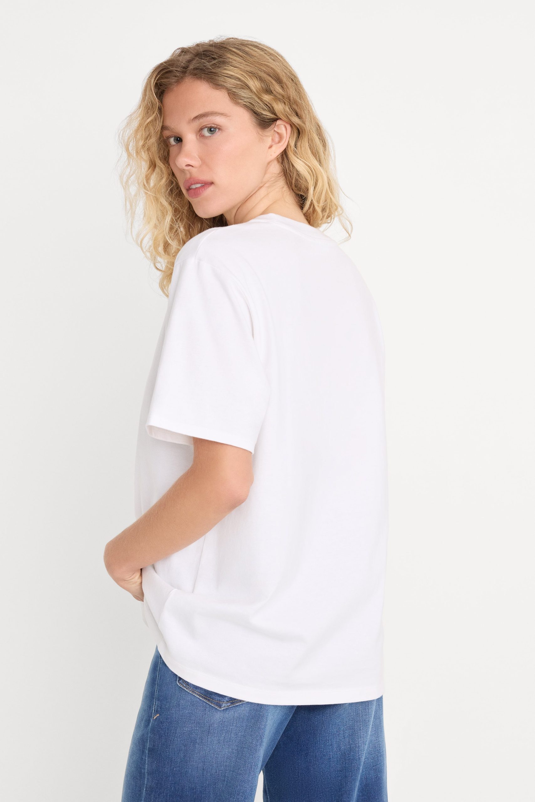 THE OVERSIZED TEE | WHITE001 - Image 2