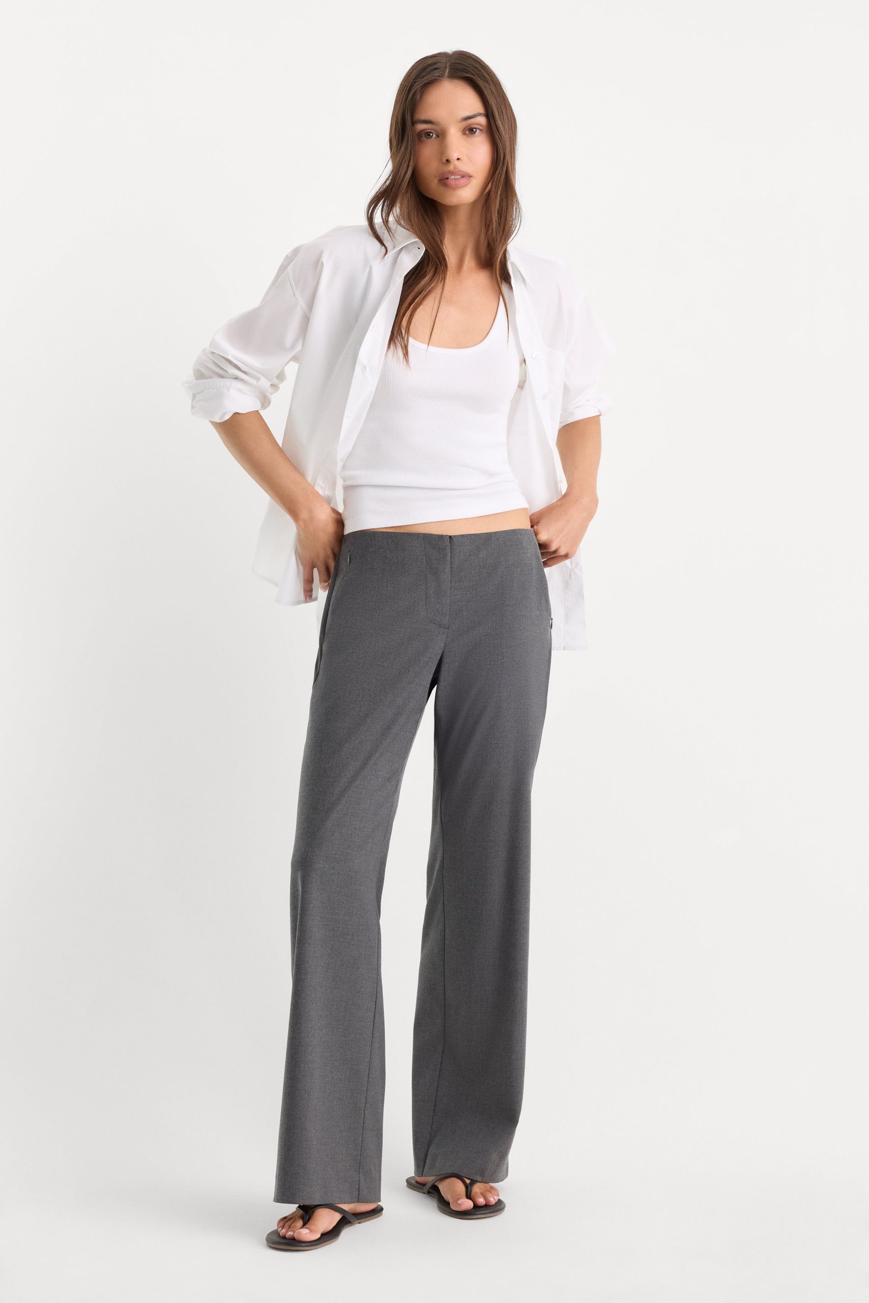 THE LOW RISE TROUSER | ASH