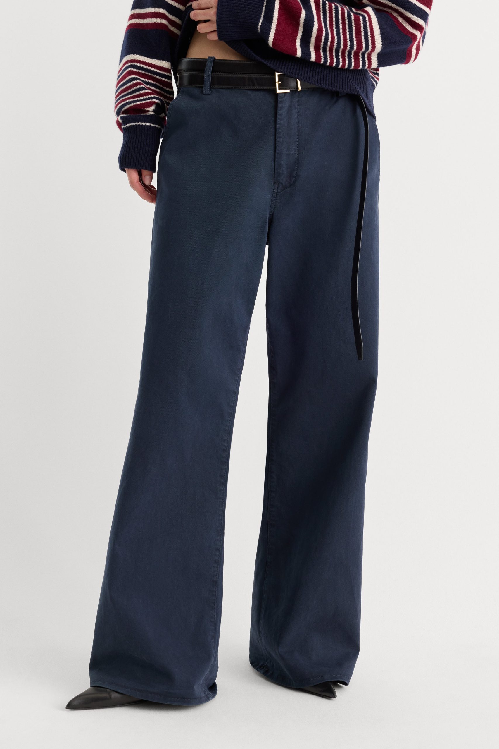 LOW SLUNG BAGGY TROUSER | NEW NAVY - Image 2
