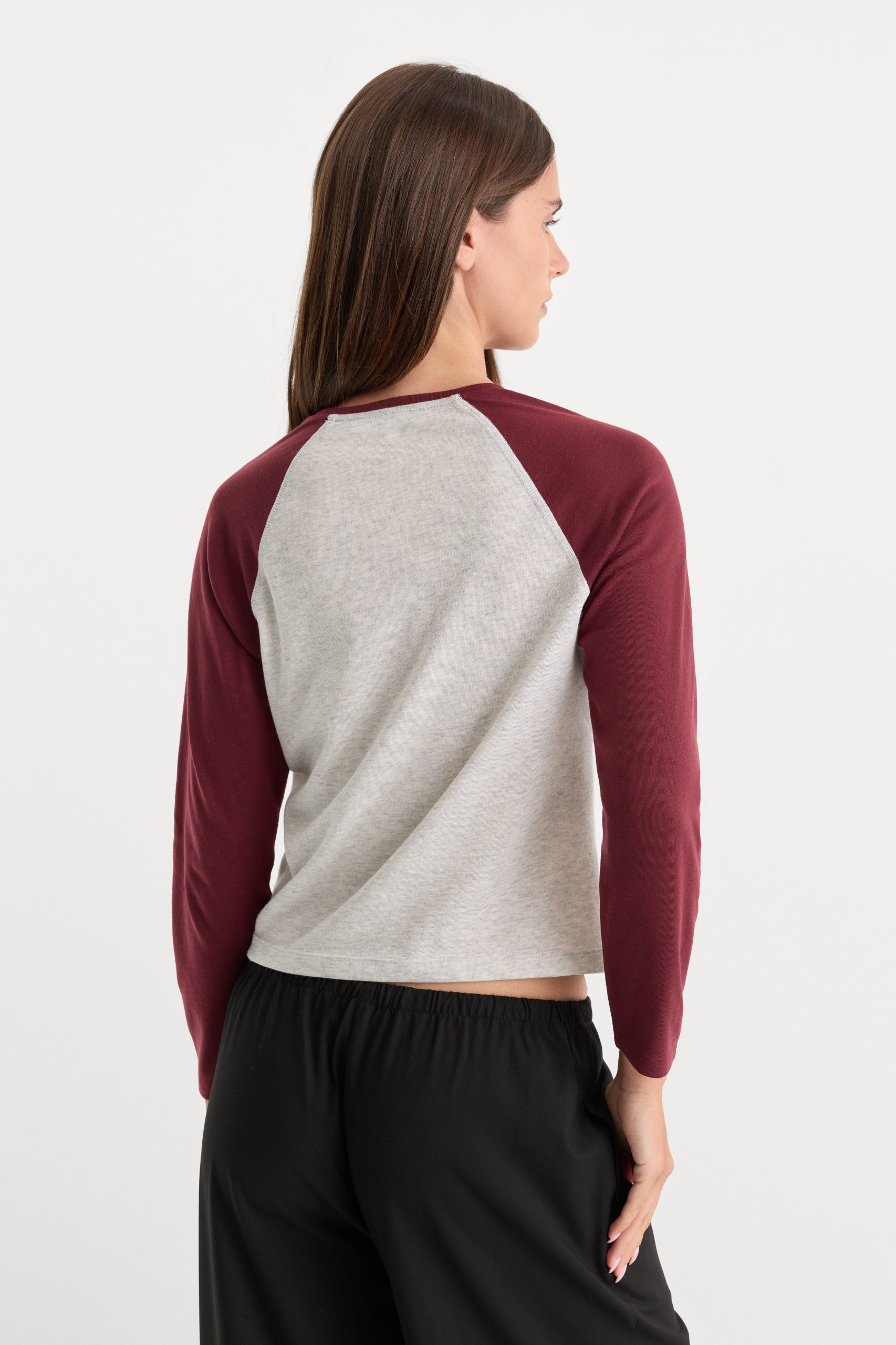 THE LONG SLEEVE RAGLAN TEE | VINTAGE GREY - Image 4
