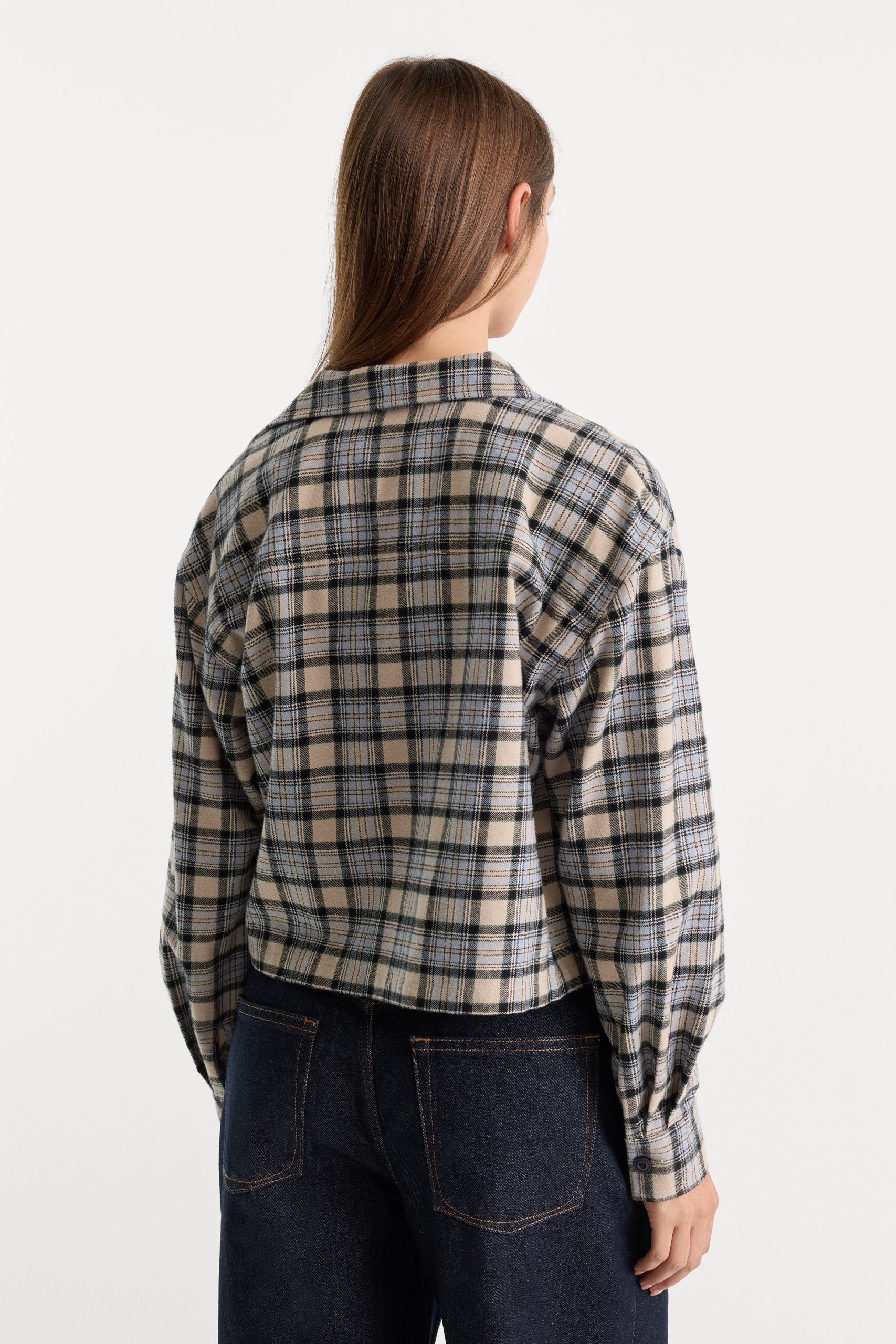 THE PATCH POCKET SHIRT | TAN PLAID - Image 5