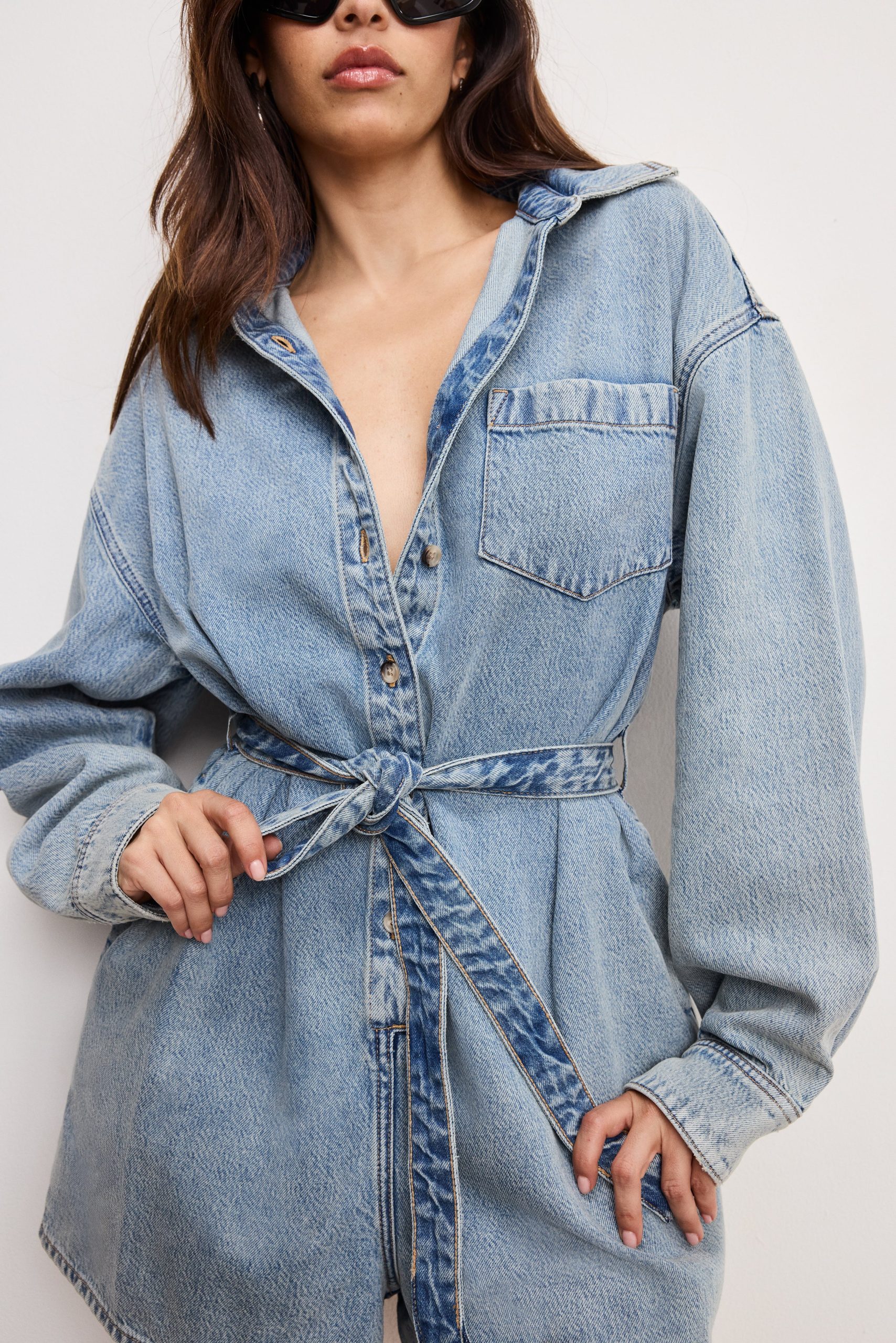 WEIGHTLESS DENIM ROMPER | INDIGO793 - Image 2